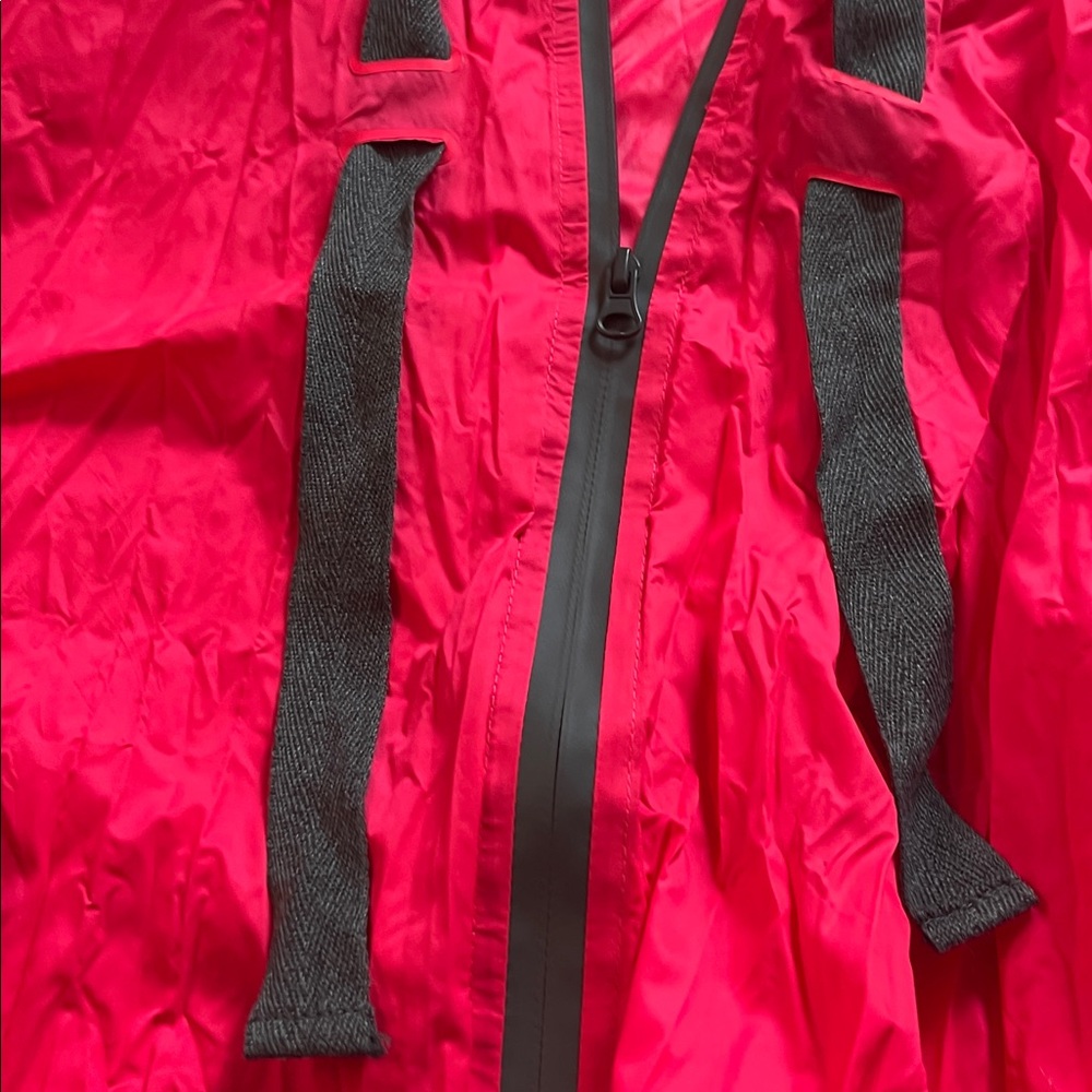 NWOT ZYIA Nylon Red Jacket size medium - Picture 5 of 6